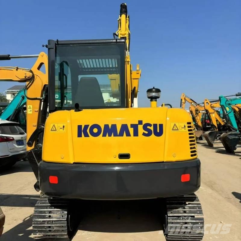 Komatsu PC 56 小型挖掘机