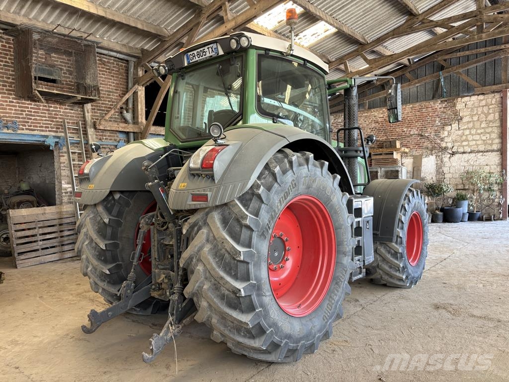 Fendt 828 트랙터