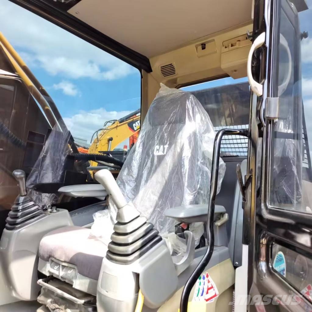 CAT 330 D2L 28th Anniversary Promotion Price Amfibiska grävmaskiner