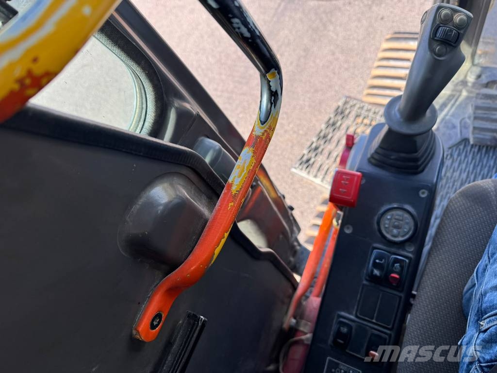 Volvo ECR 305 C L Roomikekskavaatorid