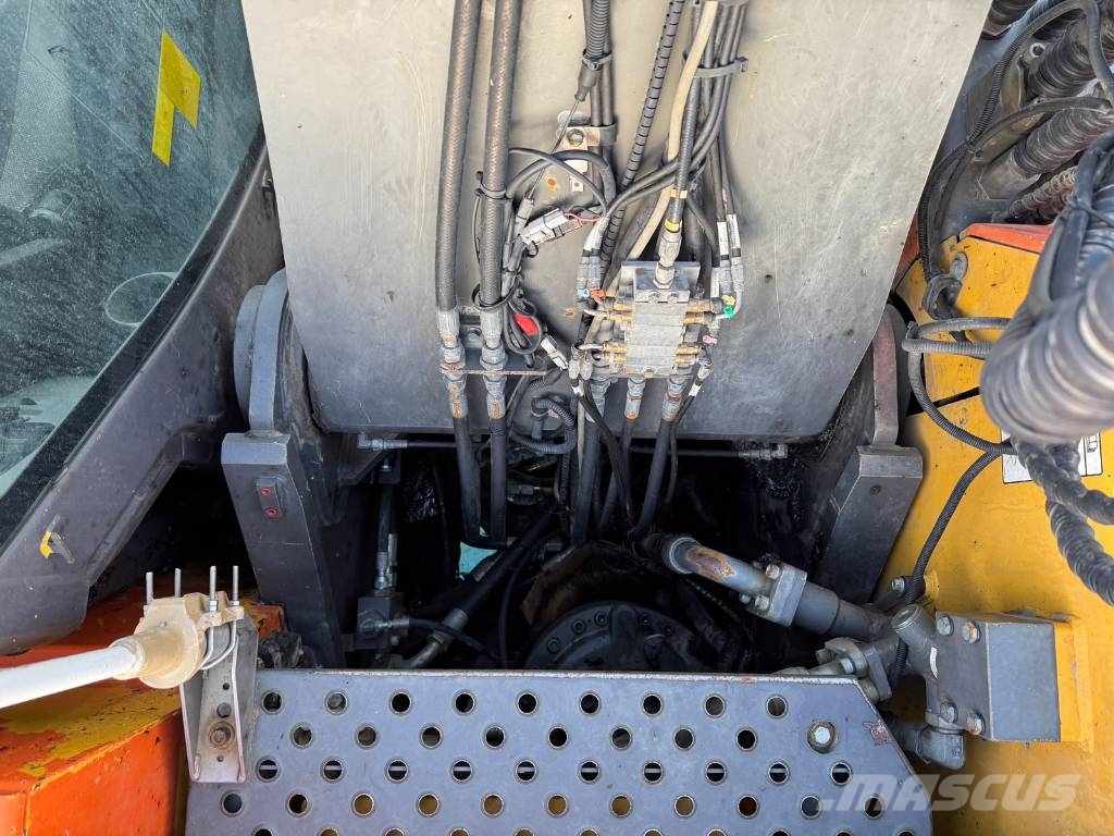 Volvo ECR 305 C L Roomikekskavaatorid