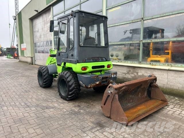 Kubota R 520 A Utovarivači na točkove
