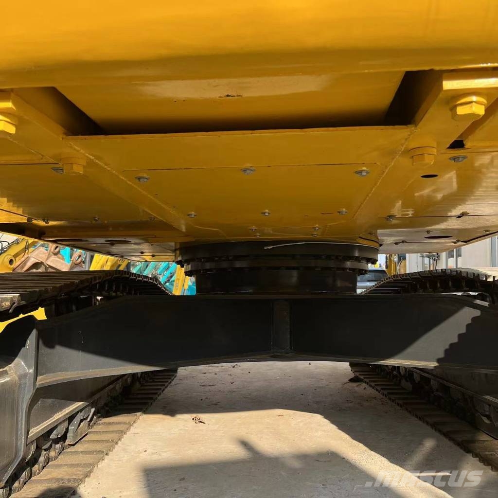 Komatsu PC 210 LC-8 Gravemaskiner på larvebånd