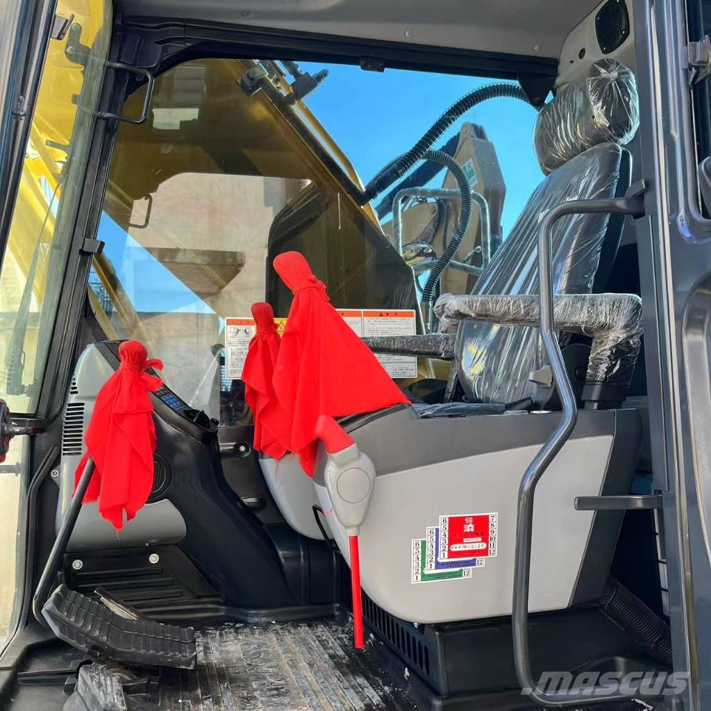 Komatsu PC 210 LC-8 Gravemaskiner på larvebånd