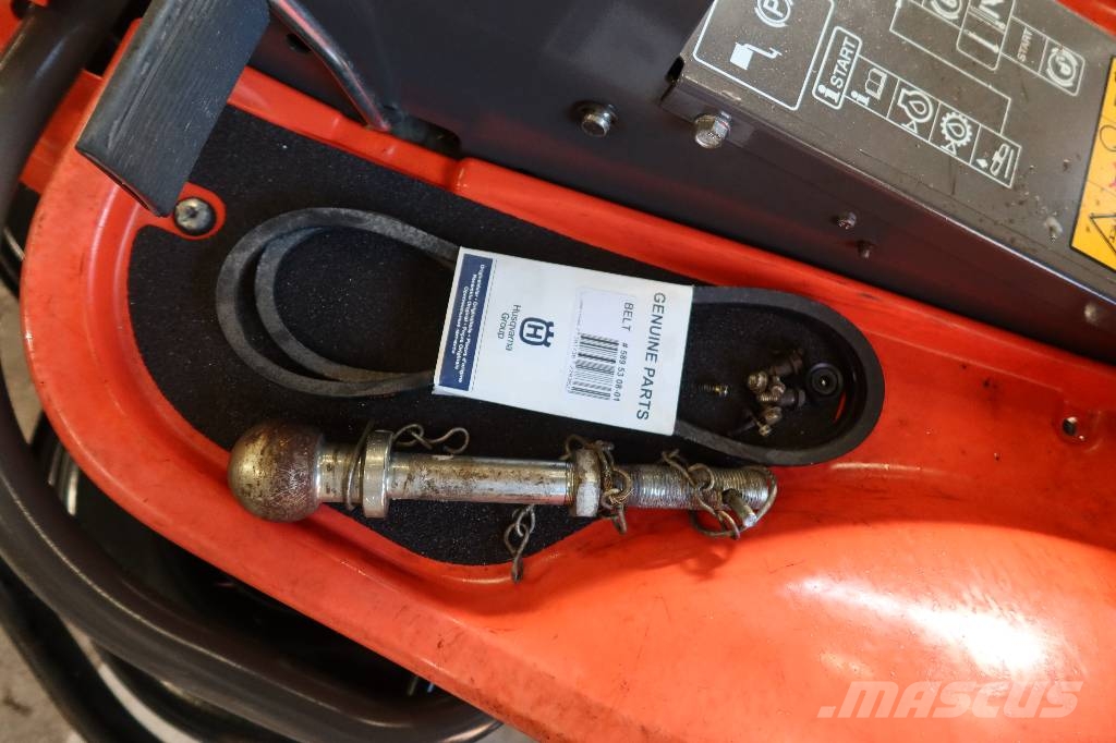 Husqvarna RIDER 13 ركوب الحشائش