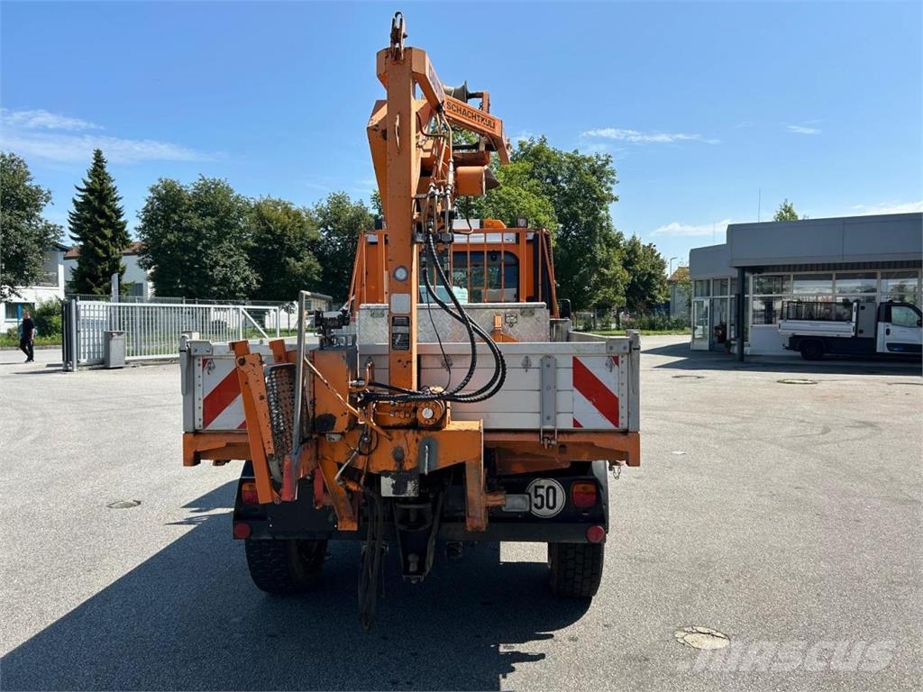 Lindner Unitrac 102 EP Kippfahrzeuge