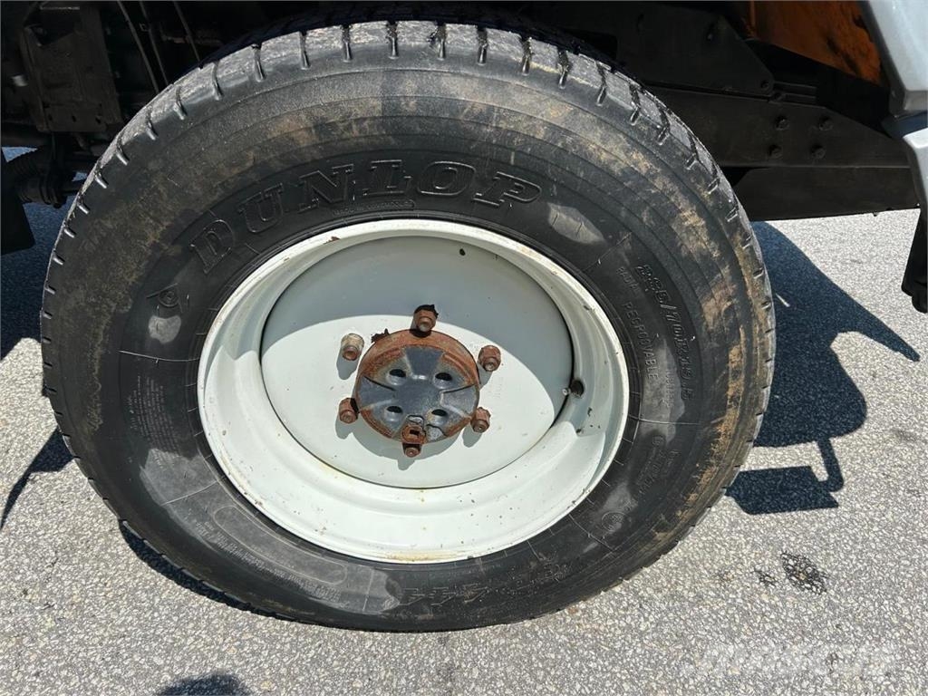 Lindner Unitrac 102 EP Kippfahrzeuge