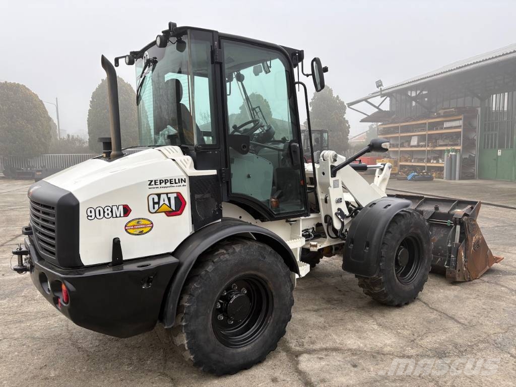CAT 908 Cargadoras sobre ruedas