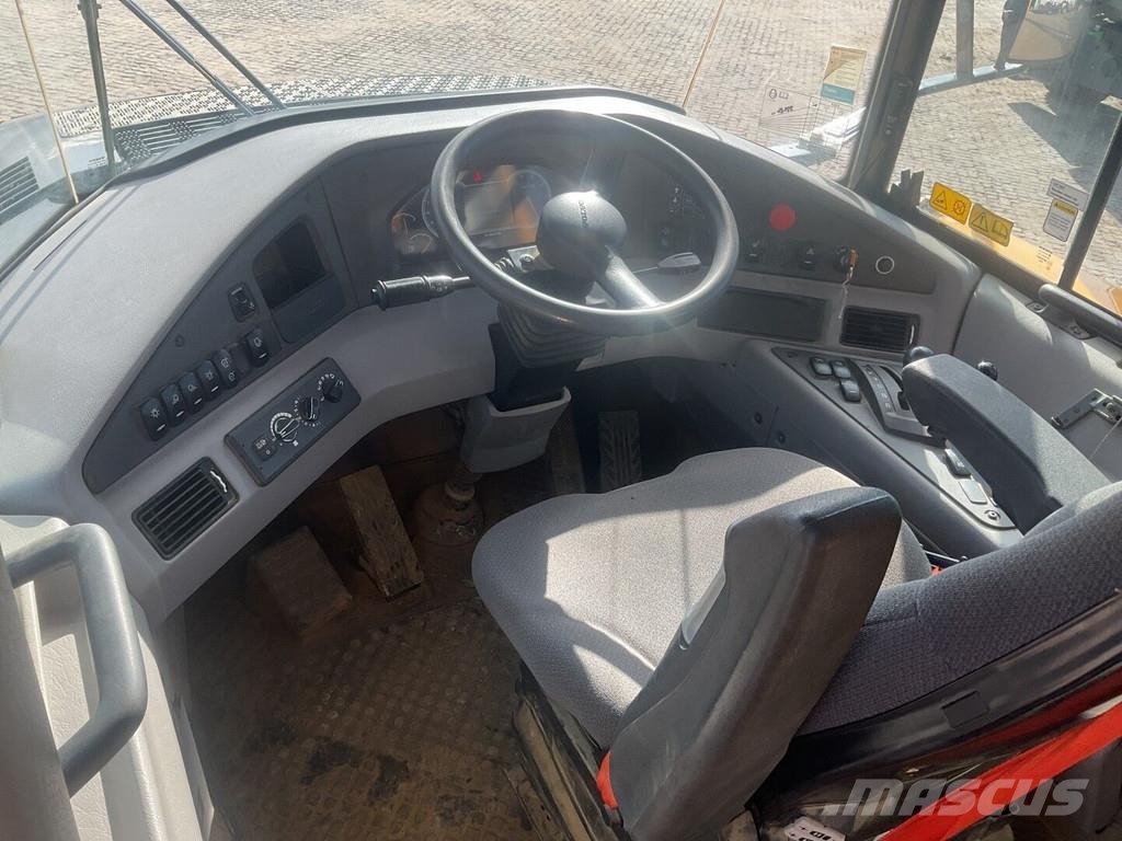 Volvo A30G Dumper - Knickgelenk