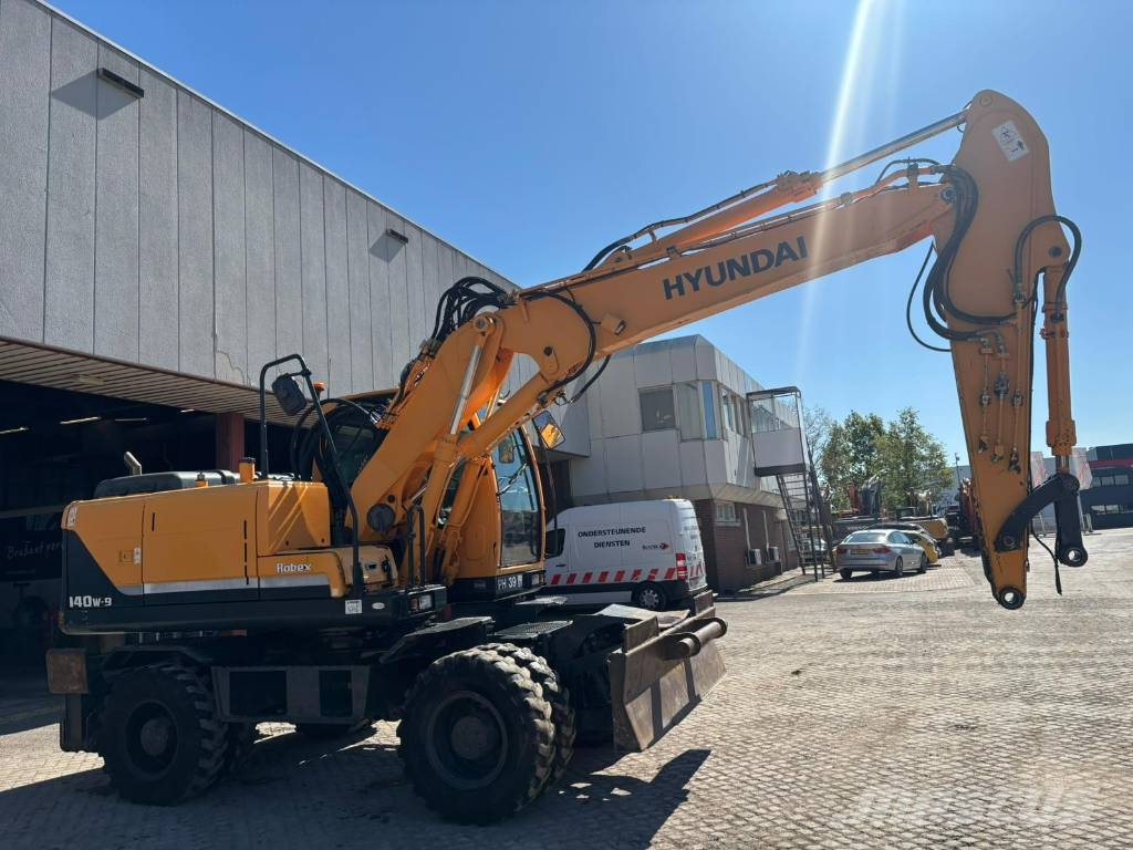Hyundai 140W-9 Mobilbagger