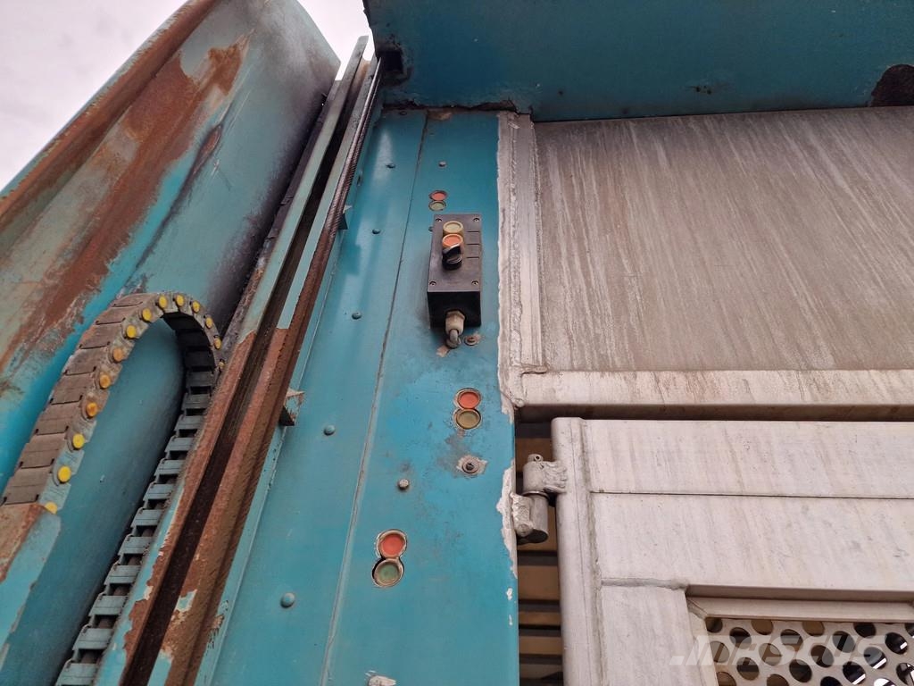 Lecitrailer Guiton livestock trailer 3 deck - Loadlift - Steer Semirremolques de ganado