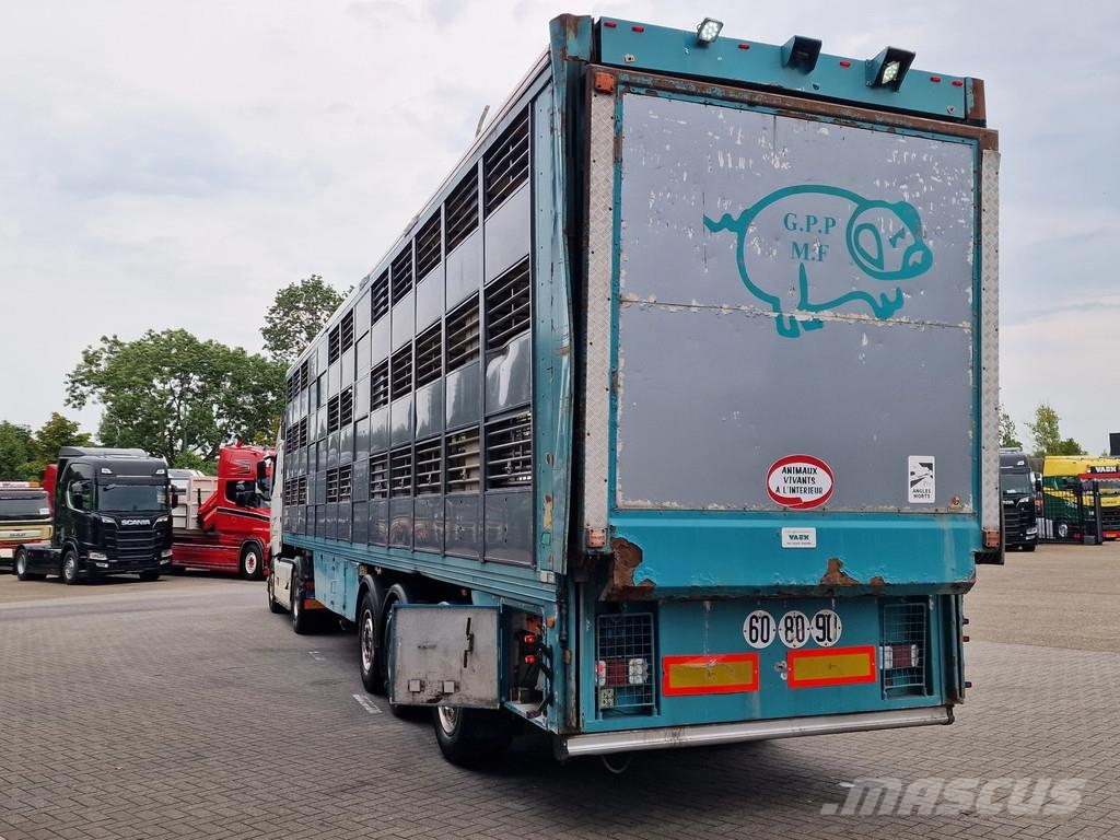 Lecitrailer Guiton livestock trailer 3 deck - Loadlift - Steer Semirremolques de ganado