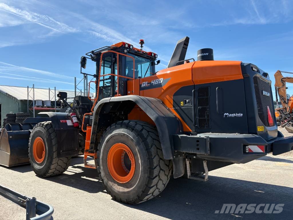 Develon DL480-7 Колесни товарачи