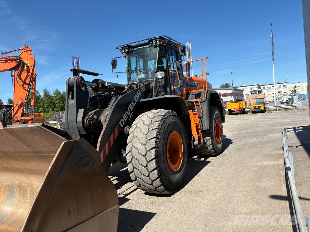 Develon DL480-7 Колесни товарачи
