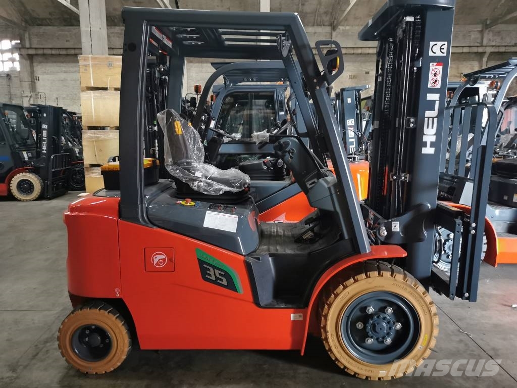 Heli CPD35-GB2Li-M Electric forklifts