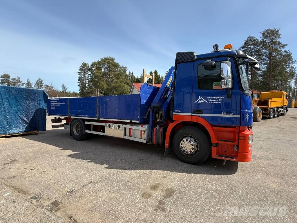 Mercedes-Benz Actros 1832 L شاحنات الرافعات