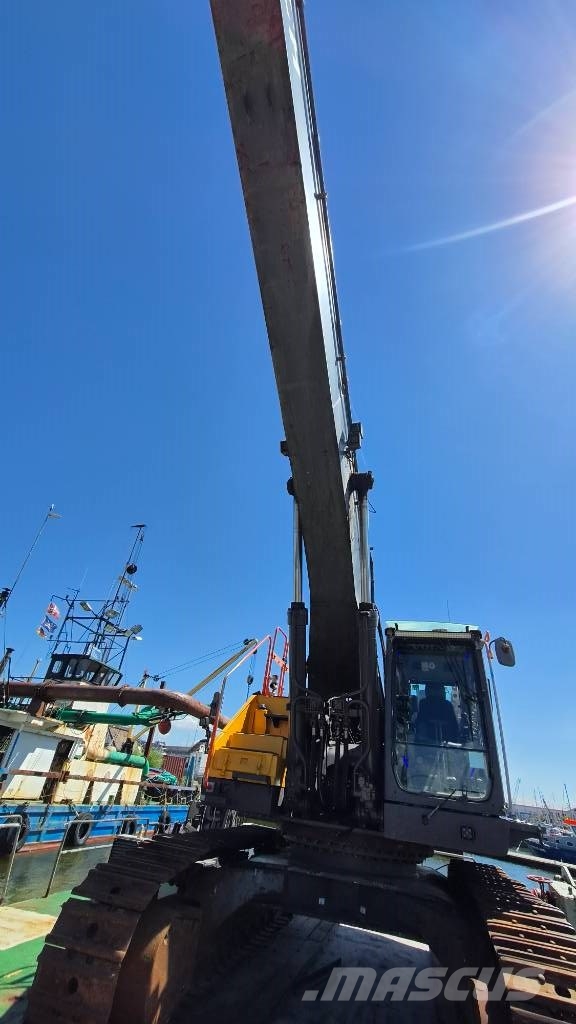 Volvo EC 480 E L Beltegraver