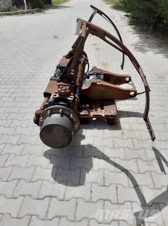Fendt 822 S4 FRONT AXLE IN PARTS Chassis og understell