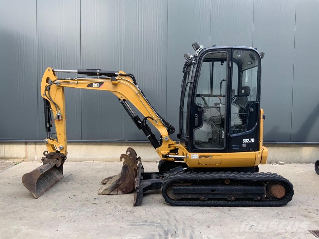 Мини-экскаватор Cat 302.7 CR, Цена: 20 750 , Год выпуска