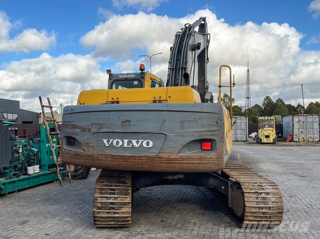 Volvo EC210BLC Sold by parts Roomikekskavaatorid