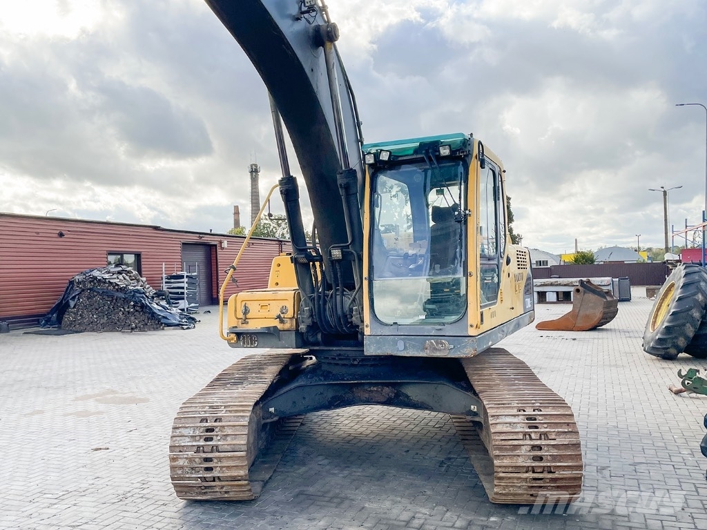 Volvo EC210BLC Sold by parts Roomikekskavaatorid