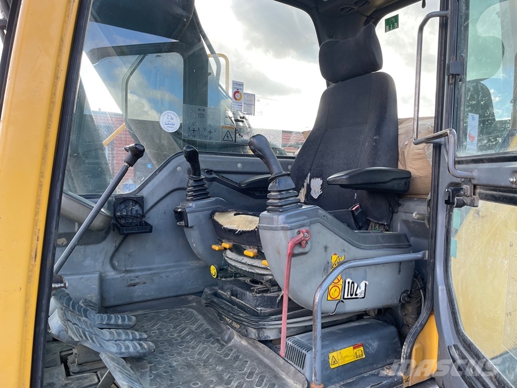 Volvo EC210BLC Sold by parts Roomikekskavaatorid