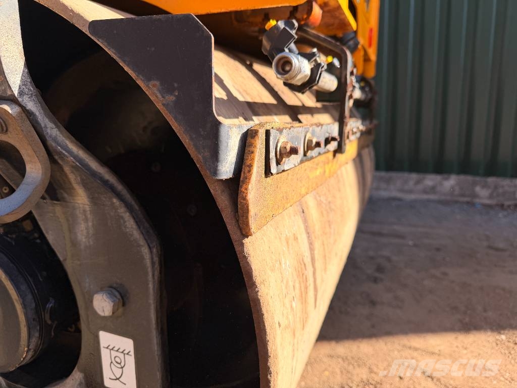 JCB CT 260-120 Twin Drum Roller Divvalču grunts veltņi