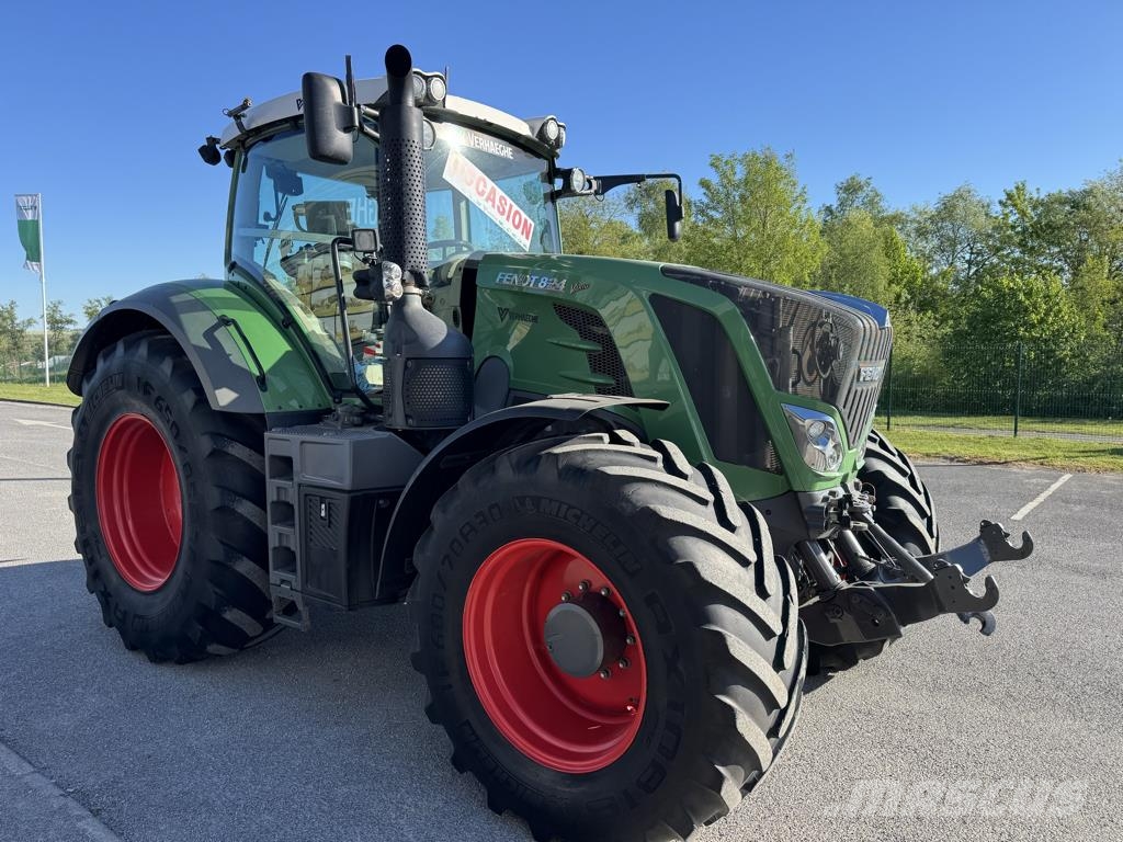 Fendt 824 VARIO PROFI + Tratores