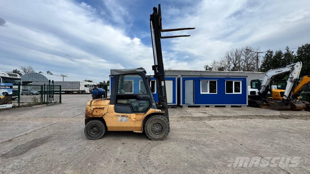 Toyota 02-7 FD 40 Περονοφόρα ανυψωτικά κλαρκ με φυσικό αέριο LPG