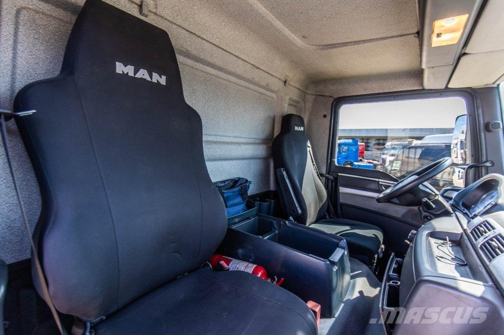 MAN TGM 18.340 4X4 + CM 12.000L+4COMP. Kamioni cisterne