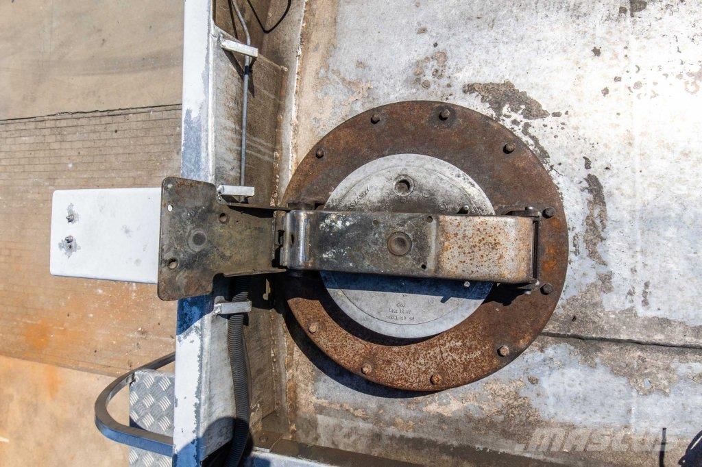 MAN TGM 18.340 4X4 + CM 12.000L+4COMP. Kamioni cisterne