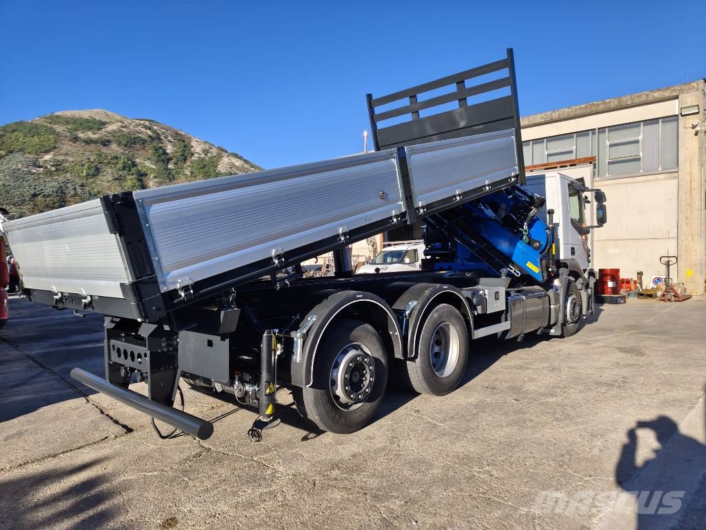Iveco Stralis AD 260 S31 クレーントラック、ユニック車