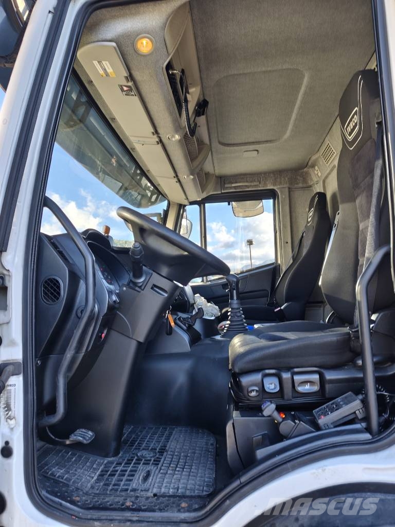 Iveco Stralis AD 260 S31 クレーントラック、ユニック車