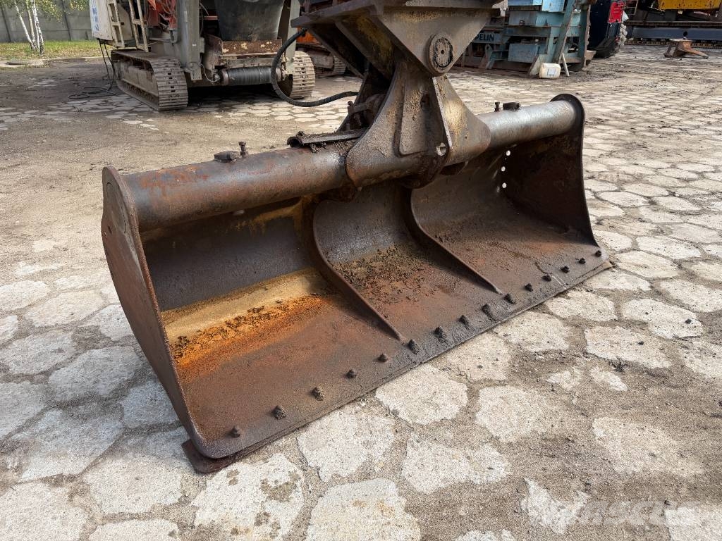 Volvo EC 300 D L Excavadoras de cadenas