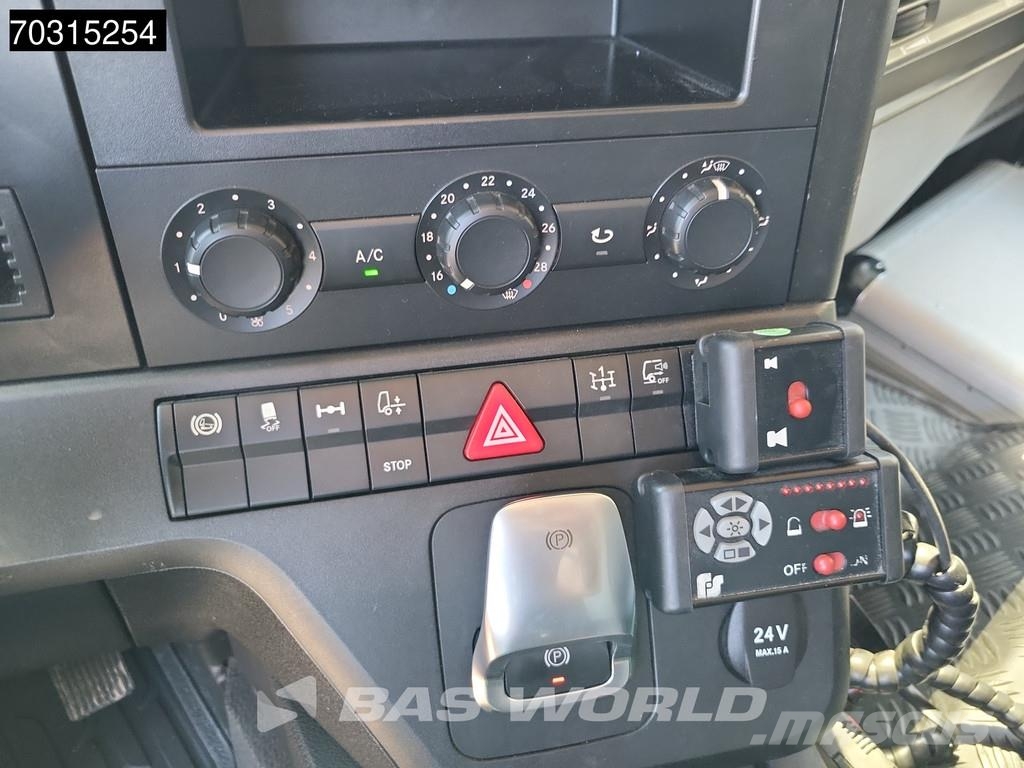 Mercedes-Benz Actros 1827 Actros 4X2 Fire truck Watertank for el Camiones plataforma