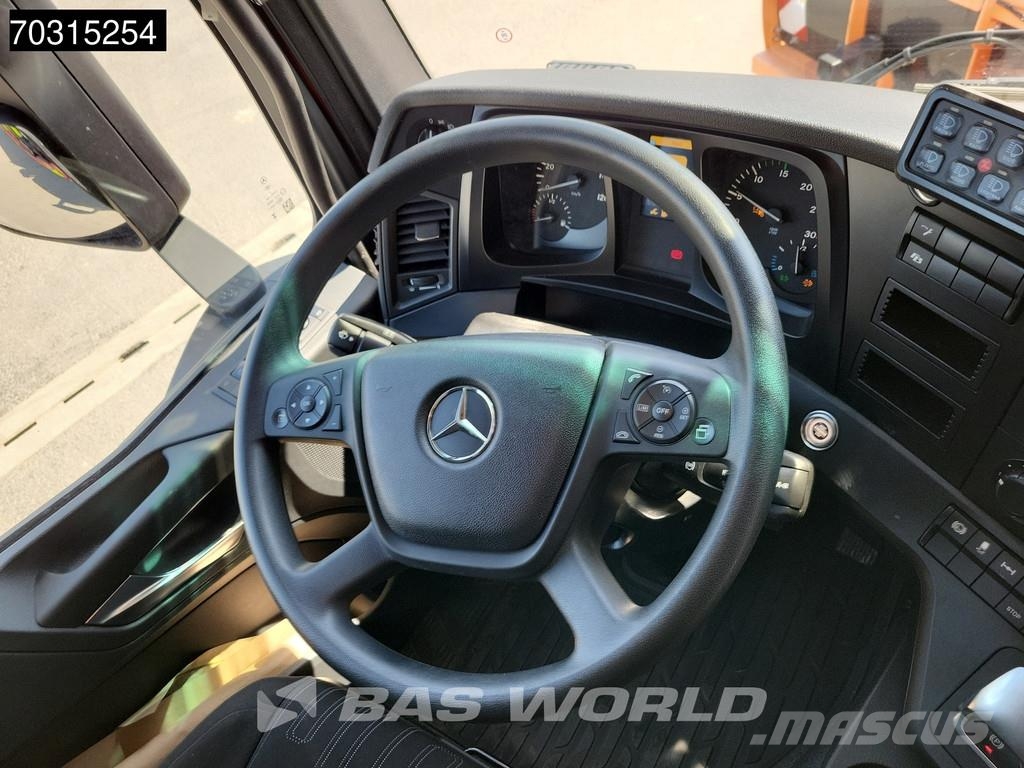 Mercedes-Benz Actros 1827 Actros 4X2 Fire truck Watertank for el Camiones plataforma