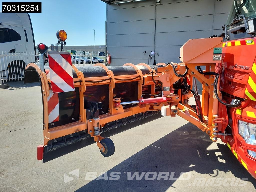 Mercedes-Benz Actros 1827 Actros 4X2 Fire truck Watertank for el Camiones plataforma