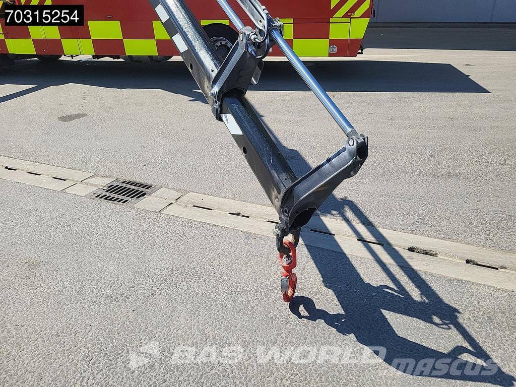 Mercedes-Benz Actros 1827 Actros 4X2 Fire truck Watertank for el Camiones plataforma