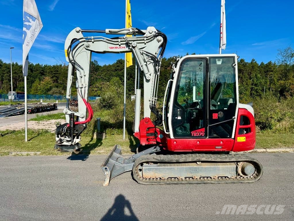 Takeuchi TB 370 CV V5 Rototilt Excavatoare 7t - 12t