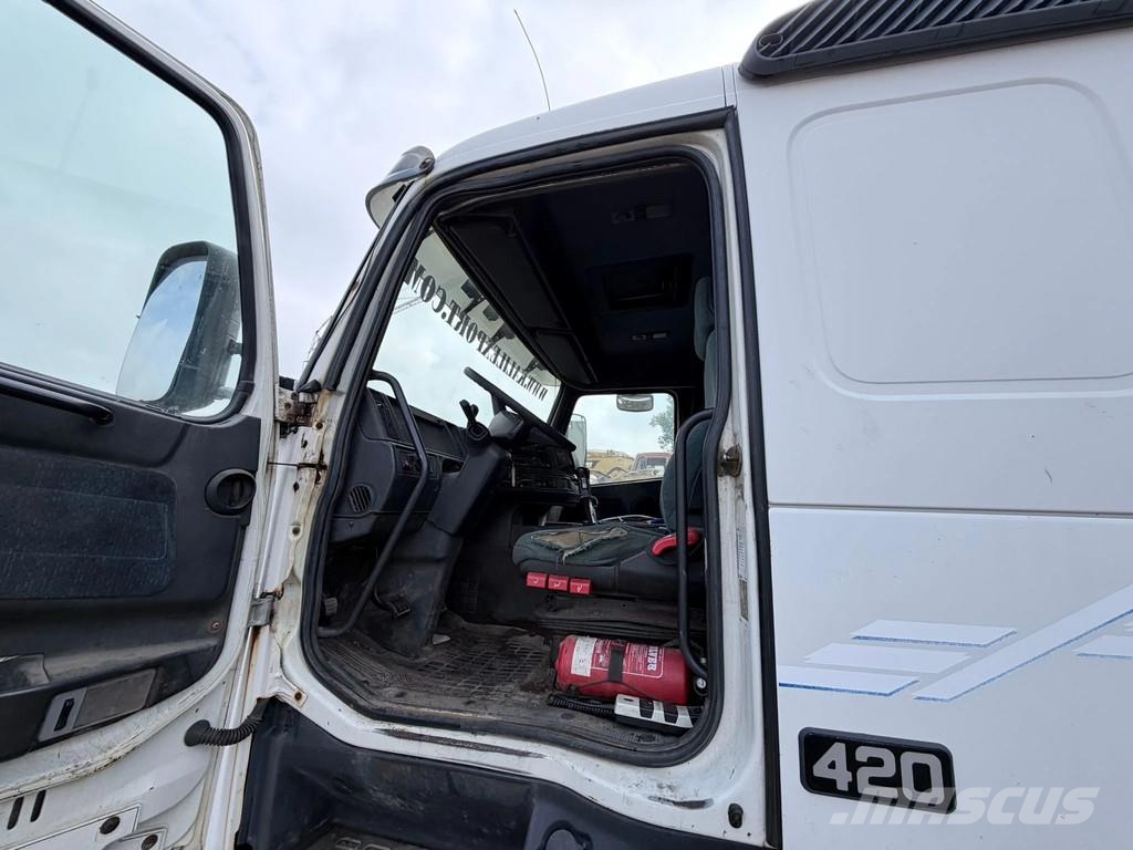 Volvo FH 12.420 Heavy Duty Tractor 6x4 Manual Gearbox Hy Седельные тягачи