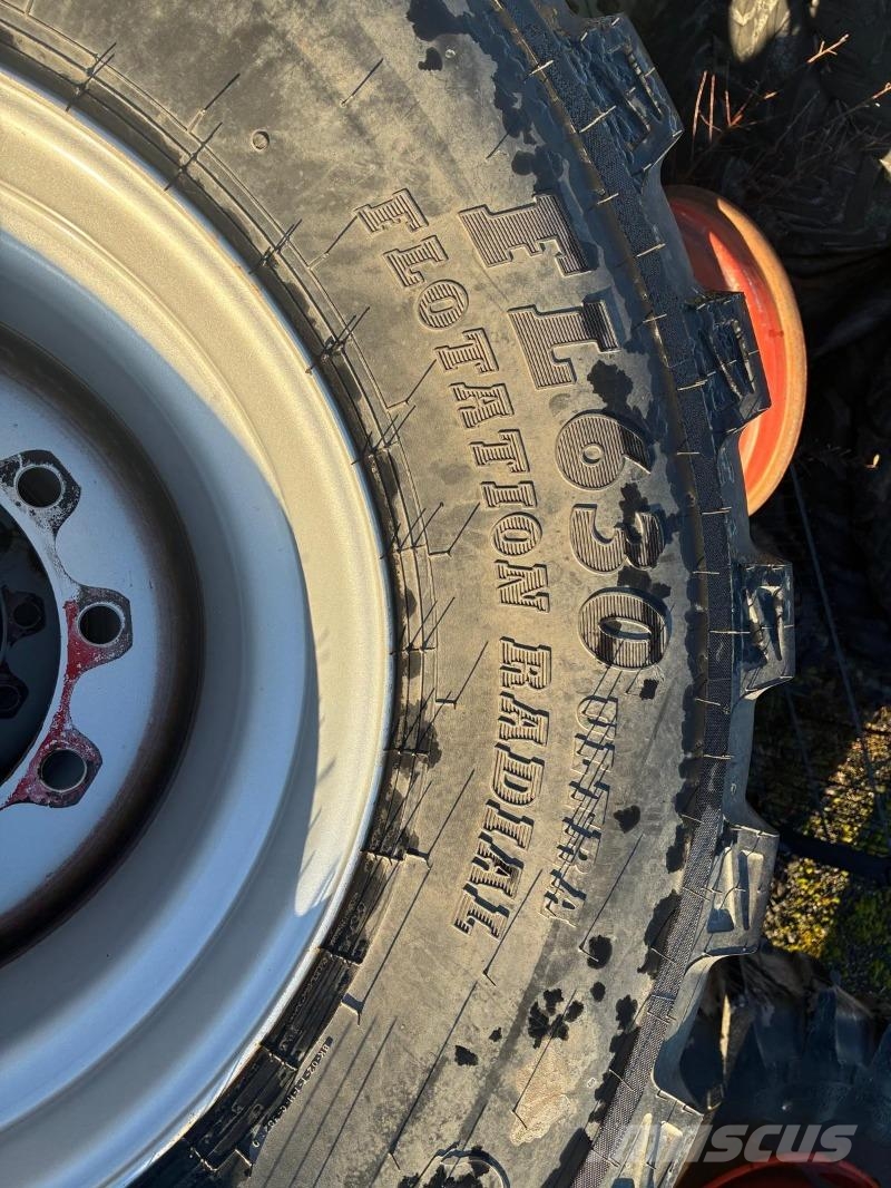BKT 4 x 560/60R22.5 incl. Felgen Ελαστικά και ζάντες