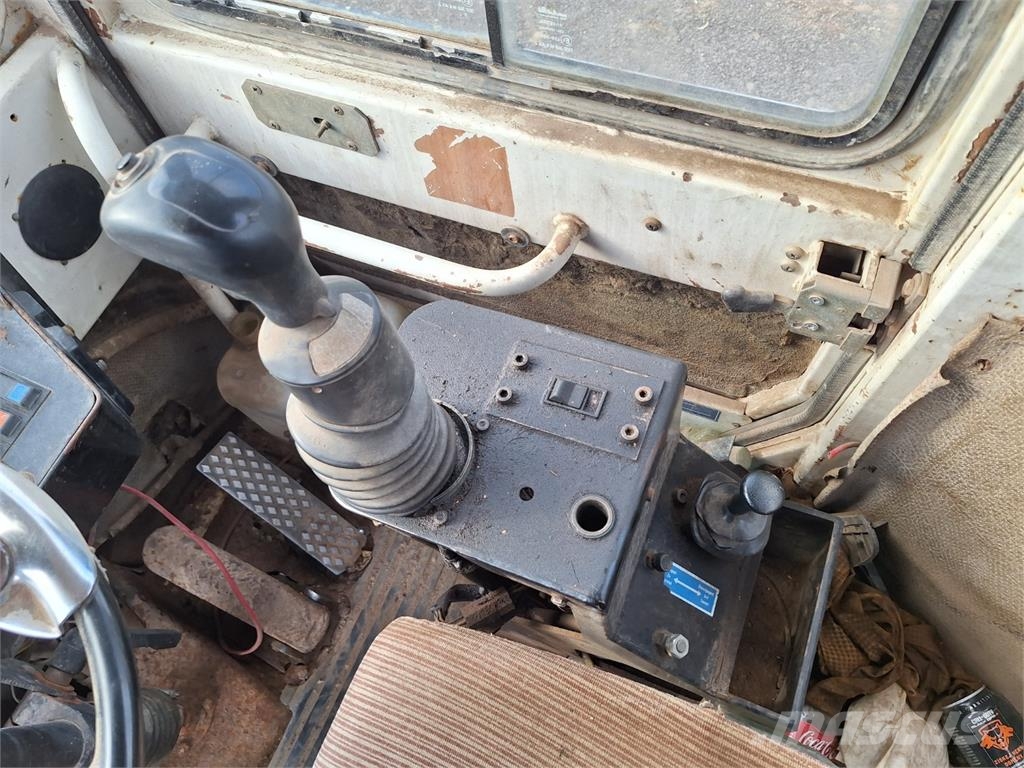 Liebherr L 541 4X4 Iné