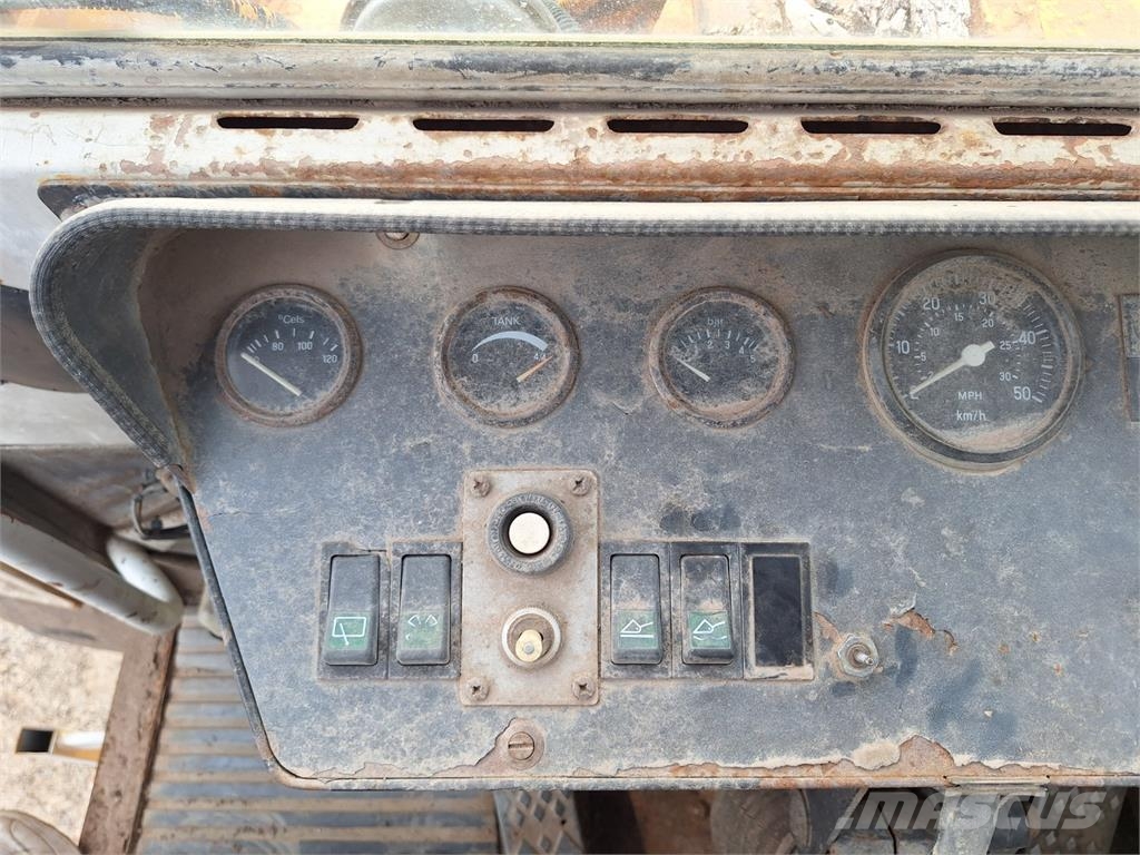 Liebherr L 541 4X4 Iné