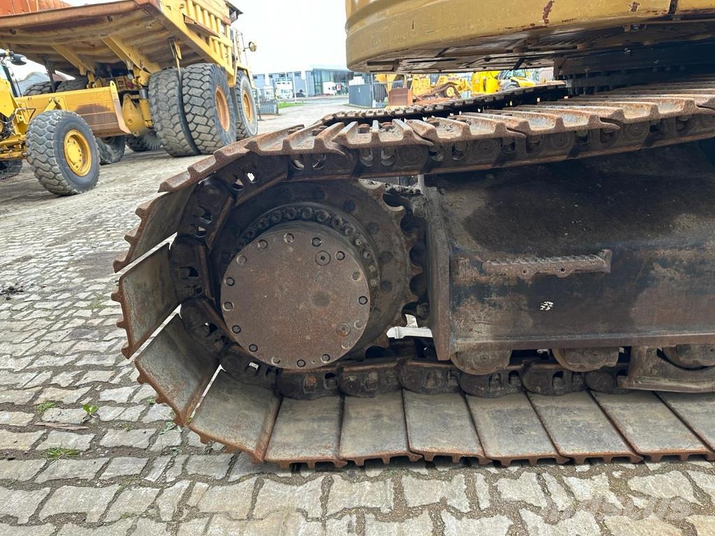 CAT 335FLCR Raupenbagger