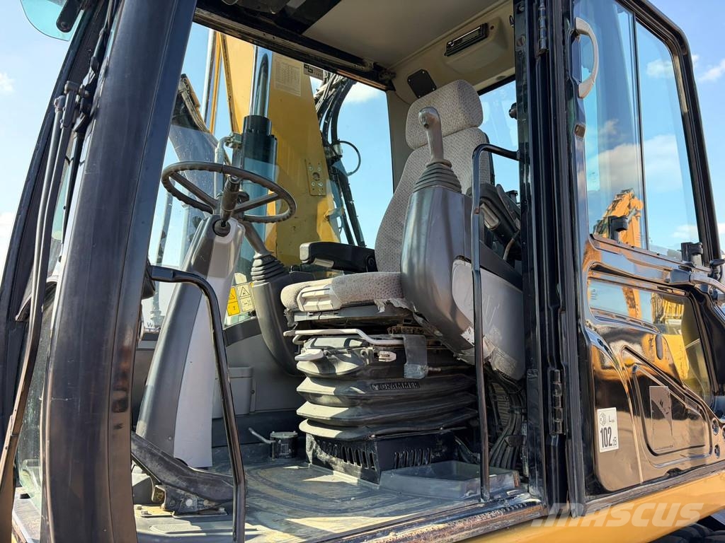 CAT M313D VA - Outriggers + Blade Excavadoras de ruedas