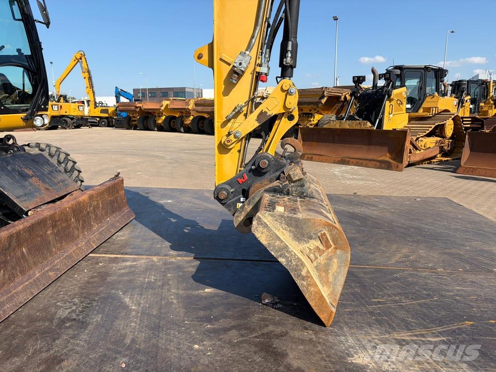 CAT M313D VA - Outriggers + Blade Excavadoras de ruedas