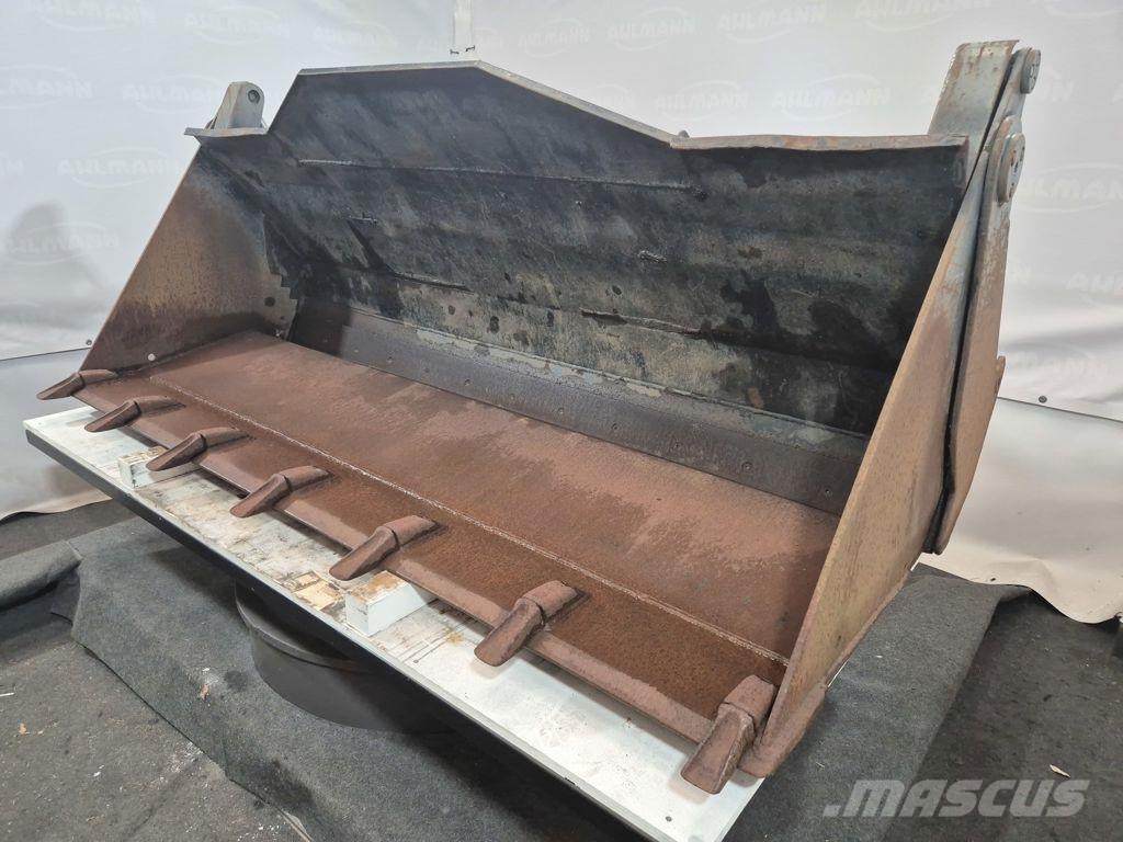 Ahlmann AZ150/AS1600 4 in 1 bak Bakken
