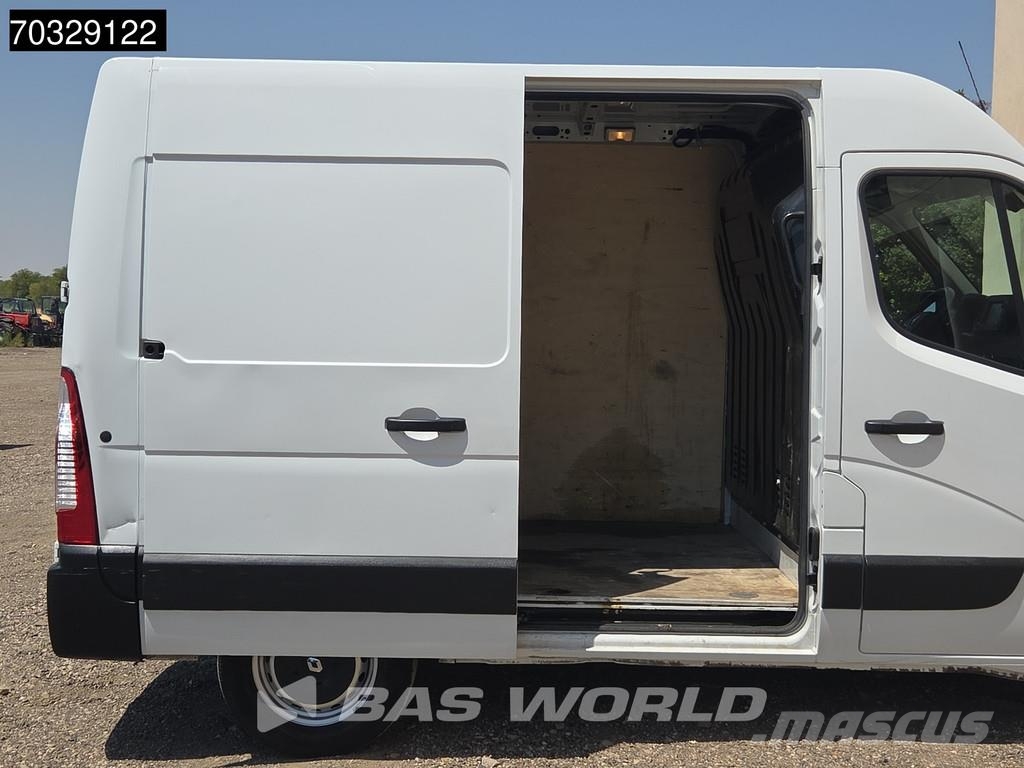 Renault Master 135PK L1H2 - LED - Navegador - Aire acondic Furgonetas /Furgón