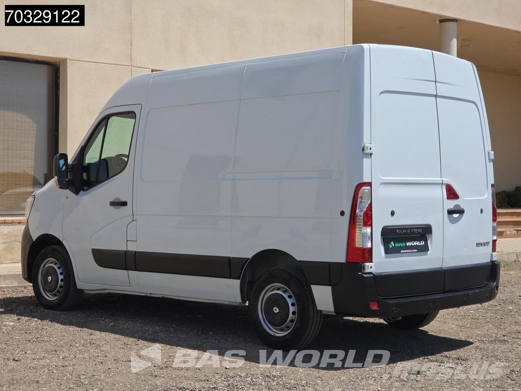 Renault Master 135PK L1H2 - LED - Navegador - Aire acondic Furgonetas /Furgón