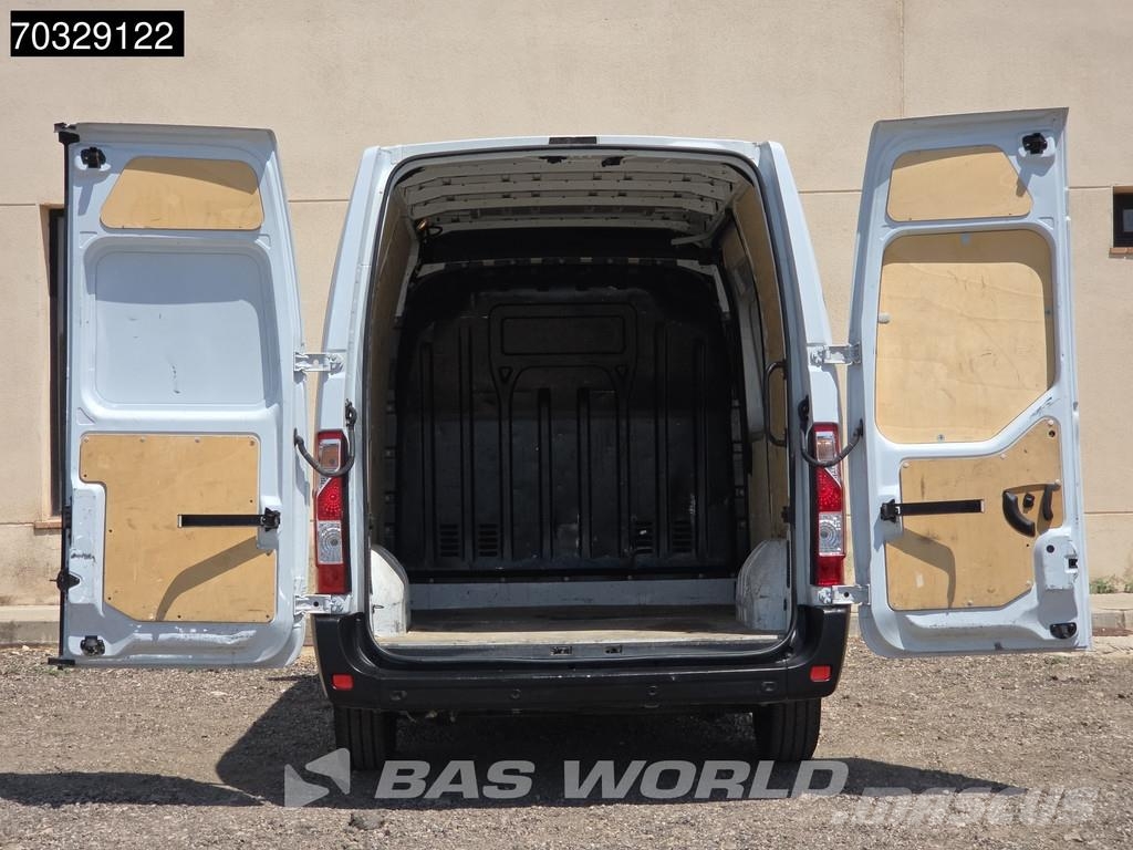 Renault Master 135PK L1H2 - LED - Navegador - Aire acondic Furgonetas /Furgón